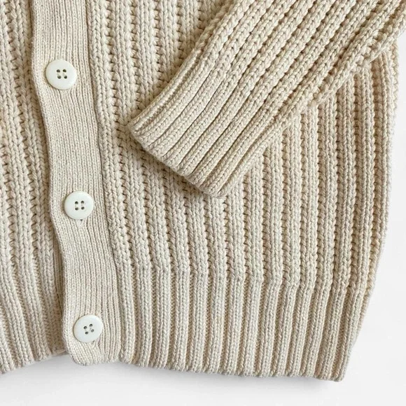 SOLDVintage cream cardiganSOLD - Picture 4 of 8